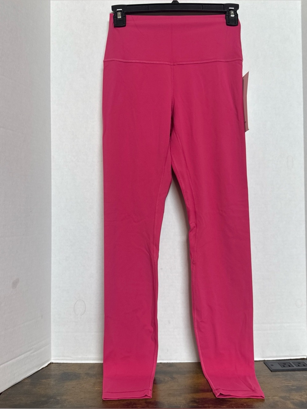 Lululemon Leggings Align HR Pant 28”  Raspberry Coulis Pink Size 4/6/8 NWT